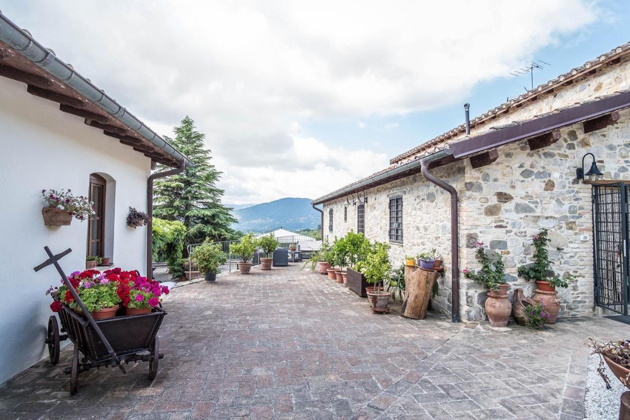 Agriturismo Goccia Di Luna Umbertide Exterior foto